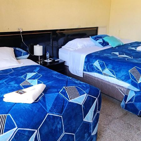 Hotel Kasa Kamelot Las Rosas Quetzaltenango Exterior foto
