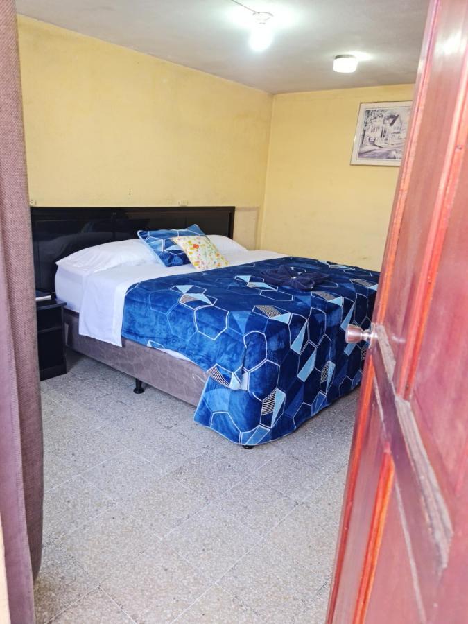 Hotel Kasa Kamelot Las Rosas Quetzaltenango Exterior foto