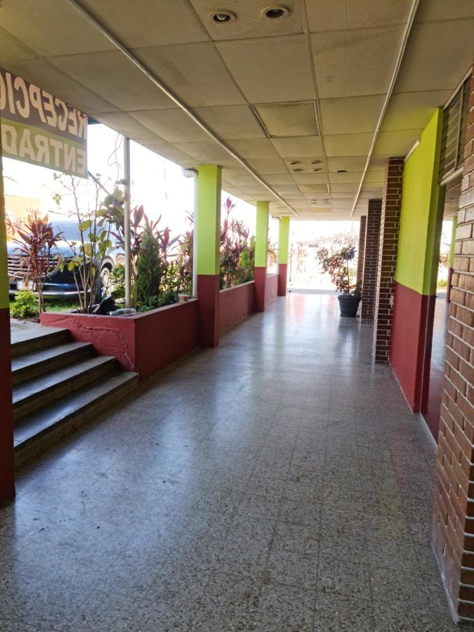 Hotel Kasa Kamelot Las Rosas Quetzaltenango Exterior foto