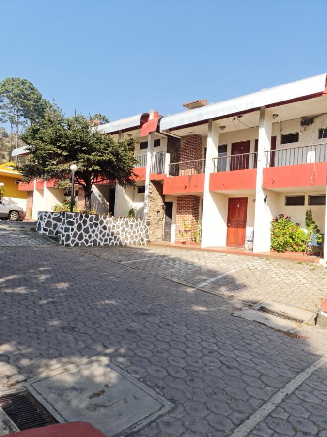 Hotel Kasa Kamelot Las Rosas Quetzaltenango Exterior foto